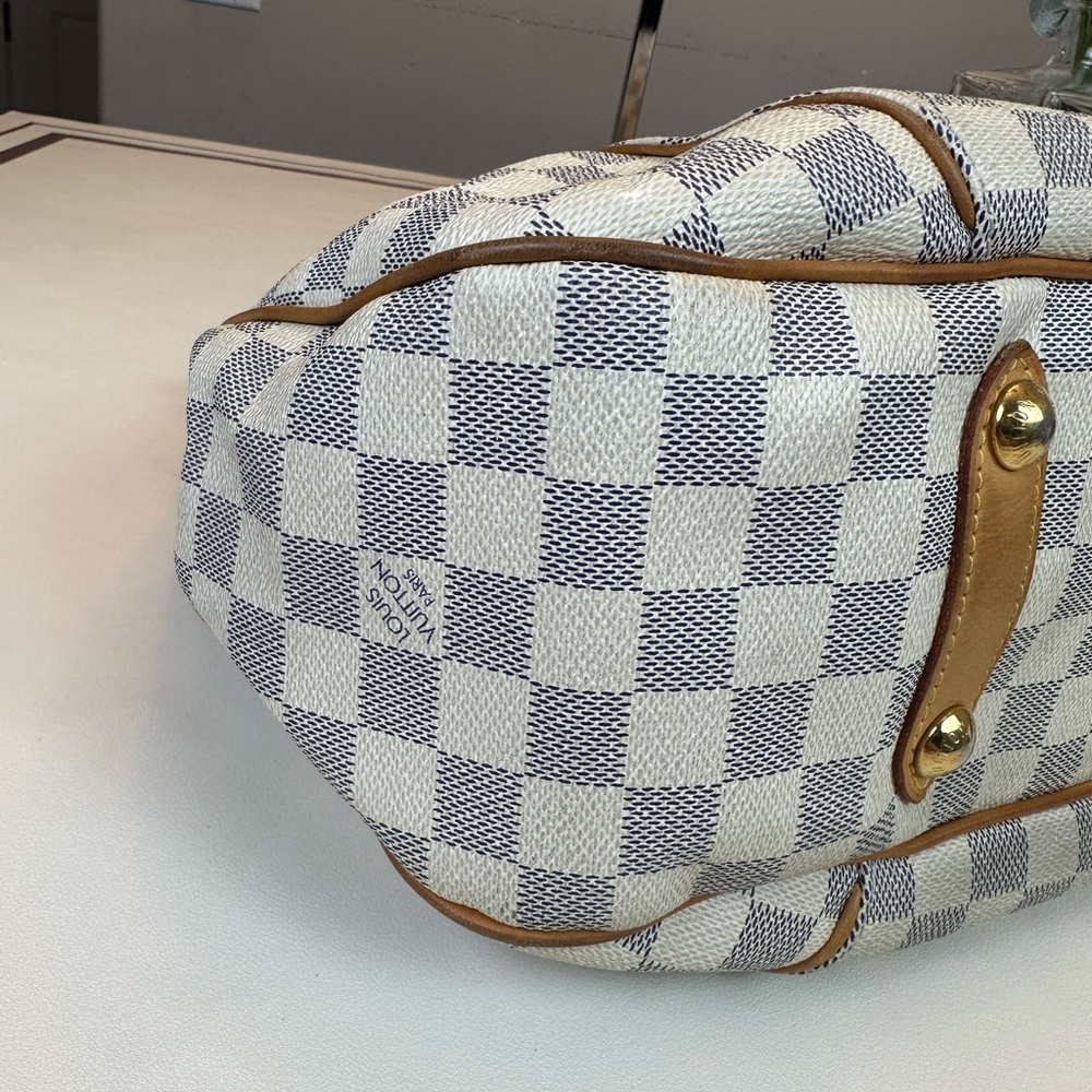 Louis Vuitton Damier Azur Canvas Tote with Tan Trim and Gold Hardware - Picture 5 of 15